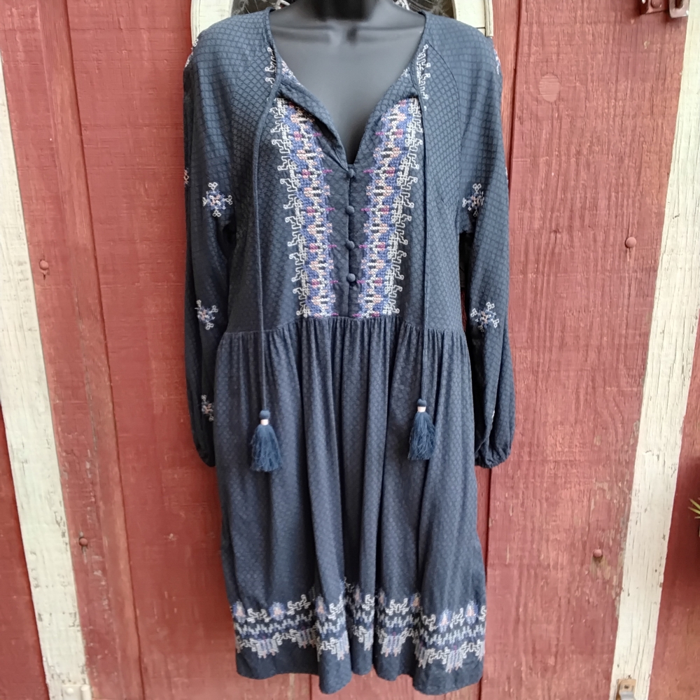 Knox Rose Embroidered Dress